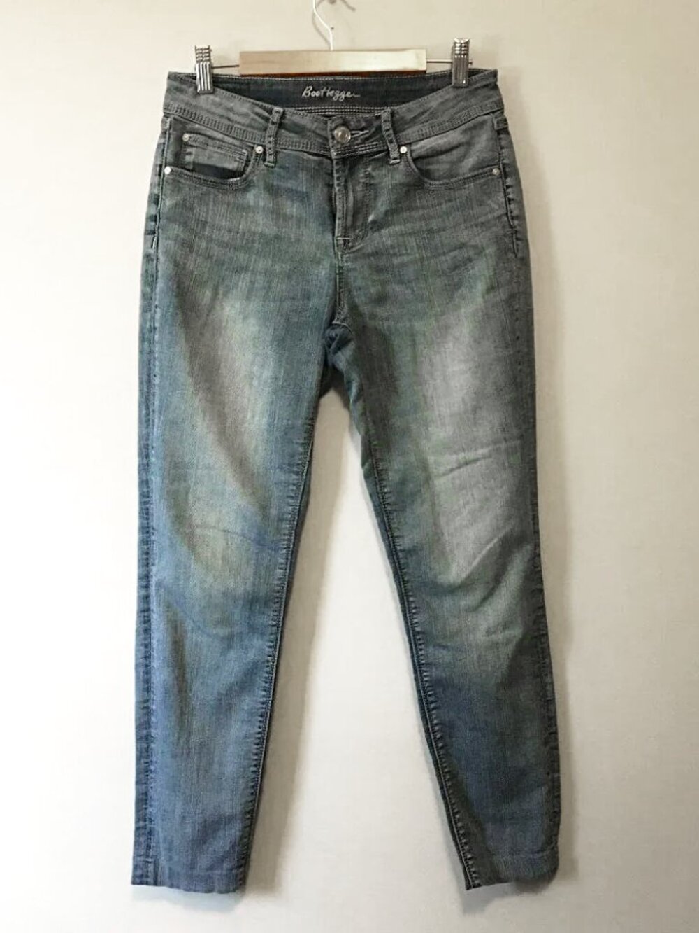 Bootlegger Easy Jeans Size 28 6 Blue Denim Skinny Leg High Stretch Comfort